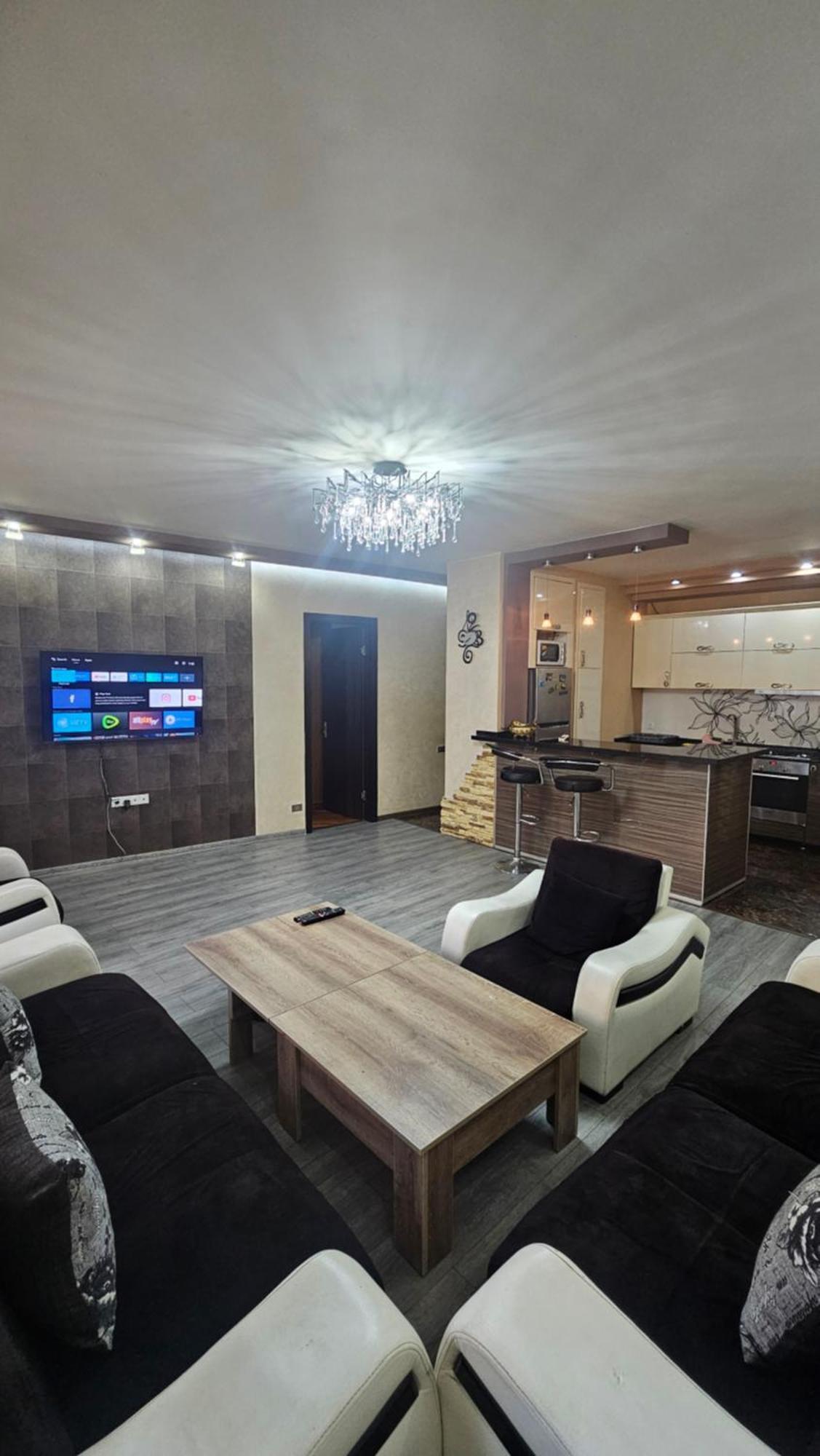Ferienwohnung Nukri-2017 Batumi Zimmer foto